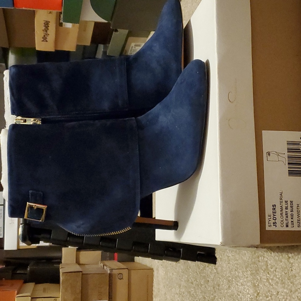 Jessica Simpson (DYERS) booties.  Size 10